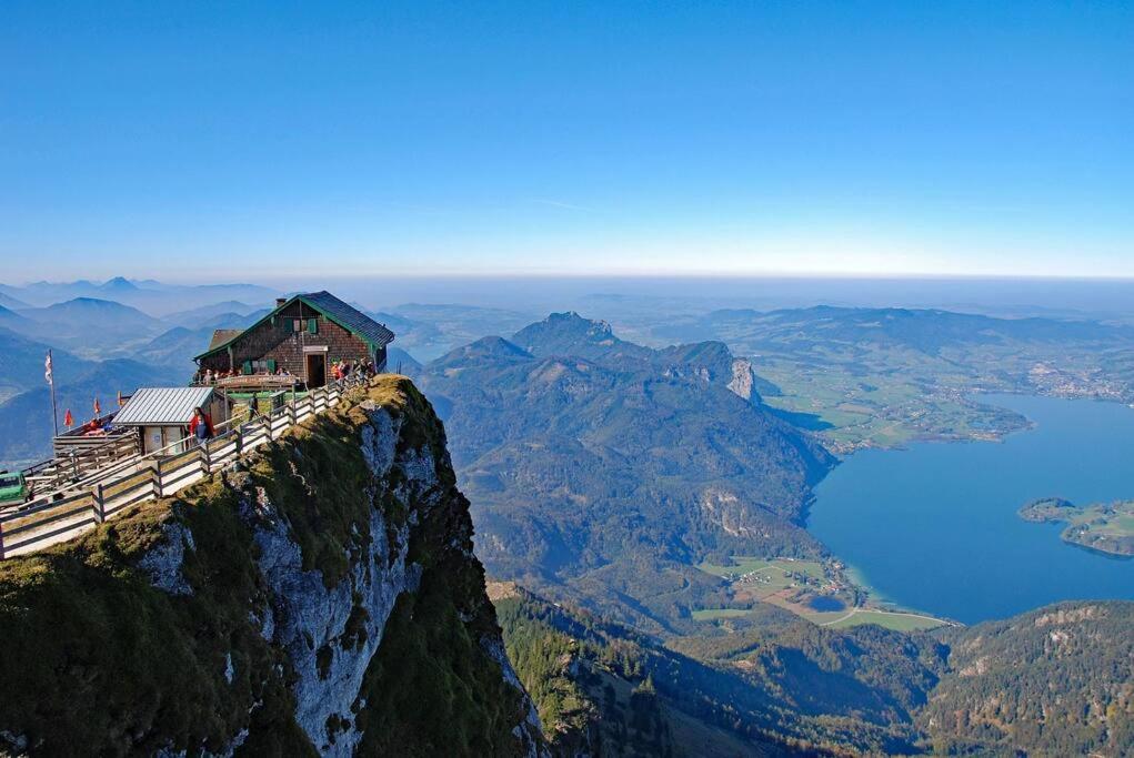 Gemuetliches Haus In Seewalchen Am Attersee Daire Dış mekan fotoğraf